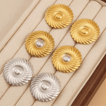 18K PVD Gold Plated Plissé Stud Earrings: Aubree